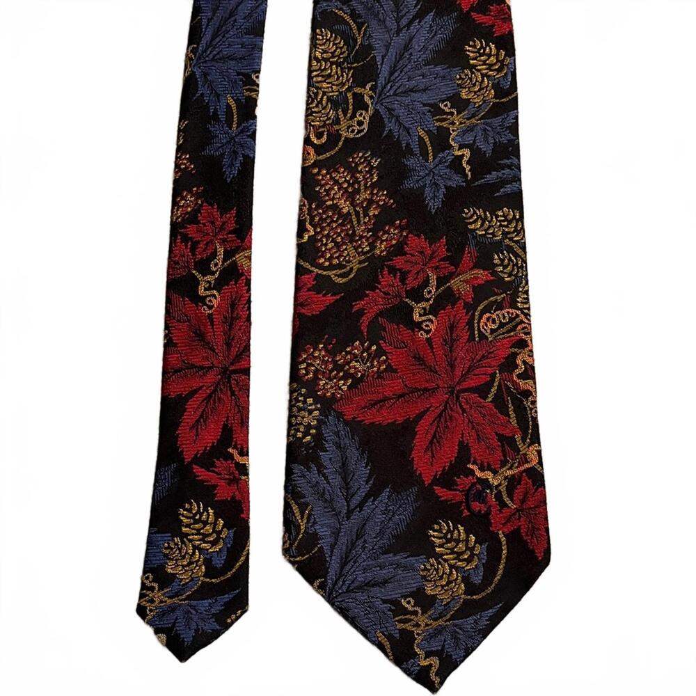 Nino Cerruti Men's Tie with Red and Blue Floral Design